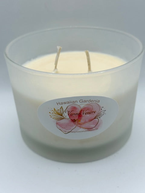 Hawaiian Gardenia 15 oz Frosted Container Candle