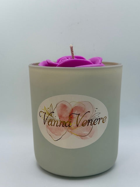 French Vanilla Flower 16 oz Container Candle