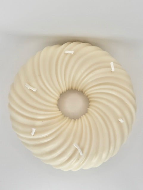 The Swirl Halo Pillar Candle - Rose Gold Peony Scent