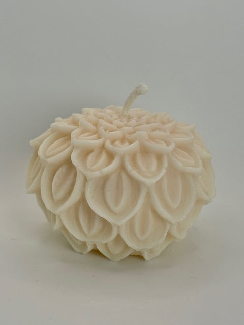 Dahlia Bloom Pillar Candle
